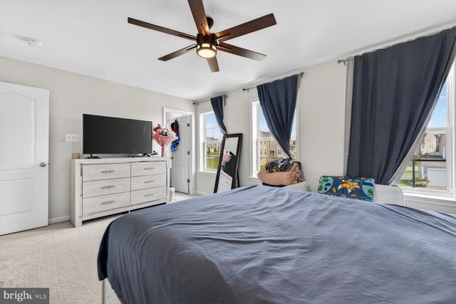 18101 PETWORTH CIR, Hagerstown, MD 21740