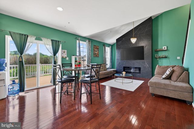 18101 PETWORTH CIR, Hagerstown, MD 21740