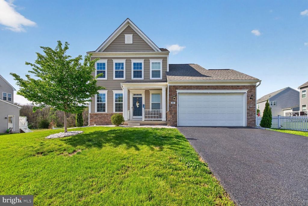 Image 1 of property listing at 18101 PETWORTH CIR, Hagerstown, MD 21740