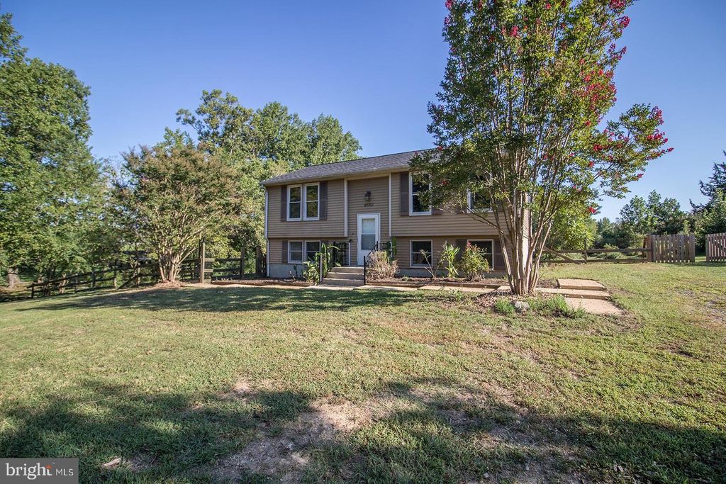 45702 ROBINSON CT, Great Mills, MD 20634