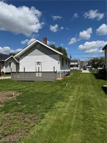 462 Larkin Avenue, Akron, OH 44305