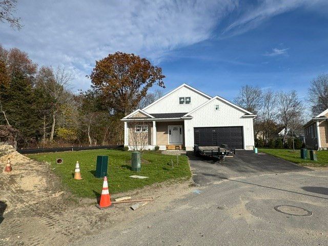 20 Coach Road, Easton, MA 02356