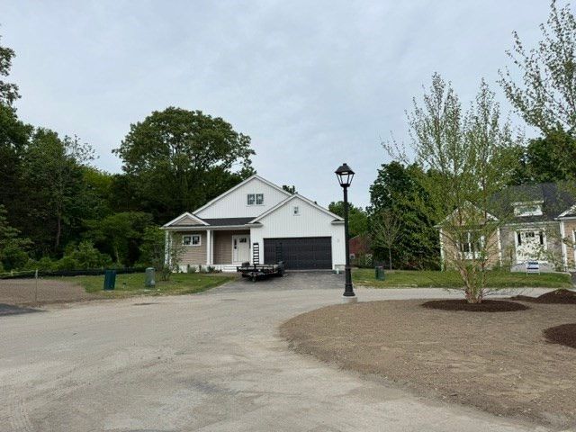 20 Coach Road, Easton, MA 02356