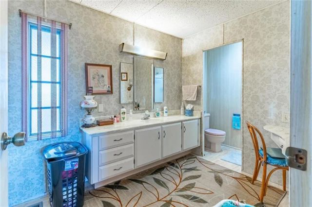 4095 Fruit St 328, La Verne, CA 91750