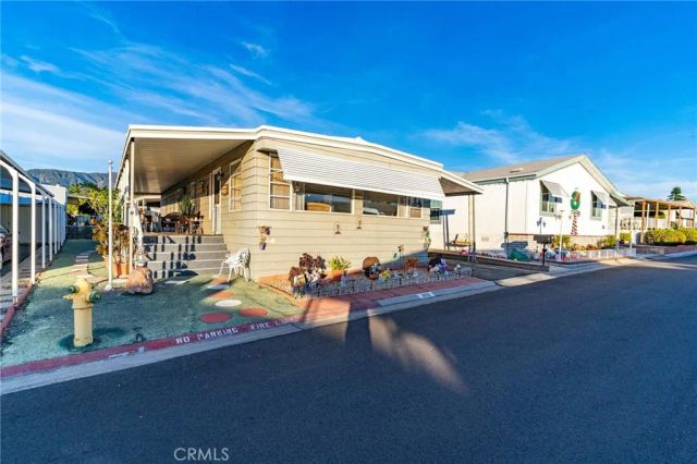 4095 Fruit St 328, La Verne, CA 91750