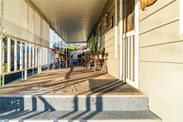 4095 Fruit St 328, La Verne, CA 91750