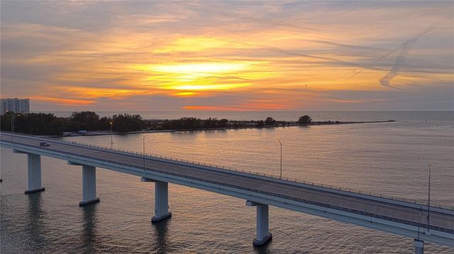 2025 PINE RIDGE DRIVE, Clearwater, FL 33763