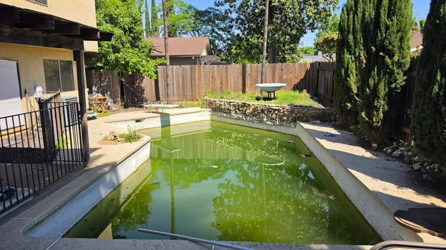 2724 Hyannis Way, Sacramento, CA 95827