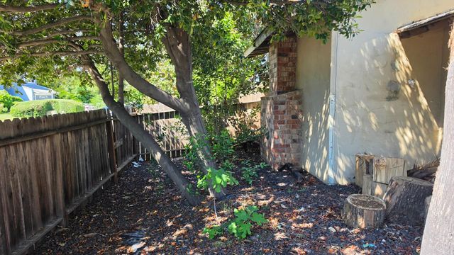 2724 Hyannis Way, Sacramento, CA 95827