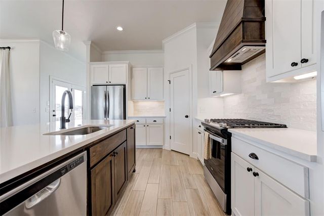 18524 Autumn Grove Drive, Edmond, OK 73012