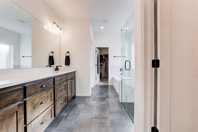 18524 Autumn Grove Drive, Edmond, OK 73012