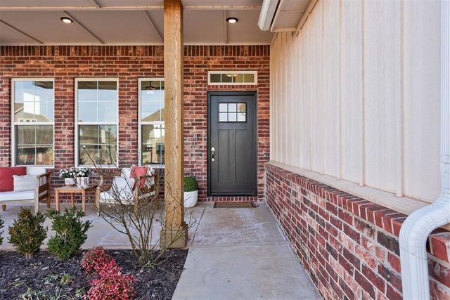 18524 Autumn Grove Drive, Edmond, OK 73012