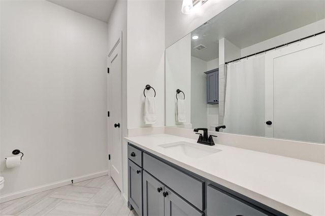 18524 Autumn Grove Drive, Edmond, OK 73012