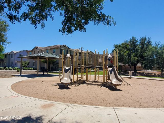 2644 N 73RD Glen, Phoenix, AZ 85035