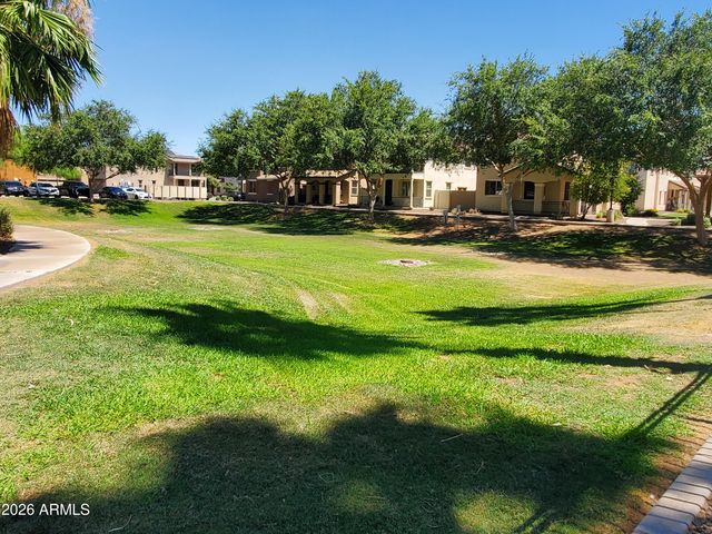 2644 N 73RD Glen, Phoenix, AZ 85035