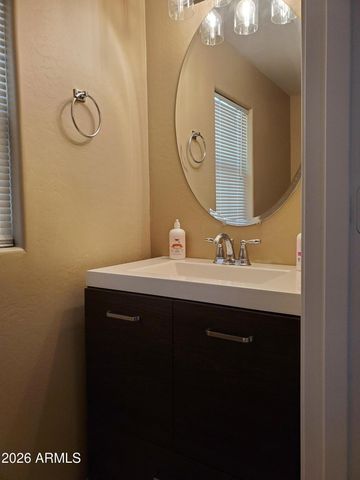 2644 N 73RD Glen, Phoenix, AZ 85035