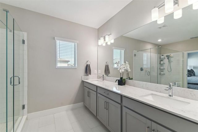 7611 S FAUL STREET, Tampa, FL 33616