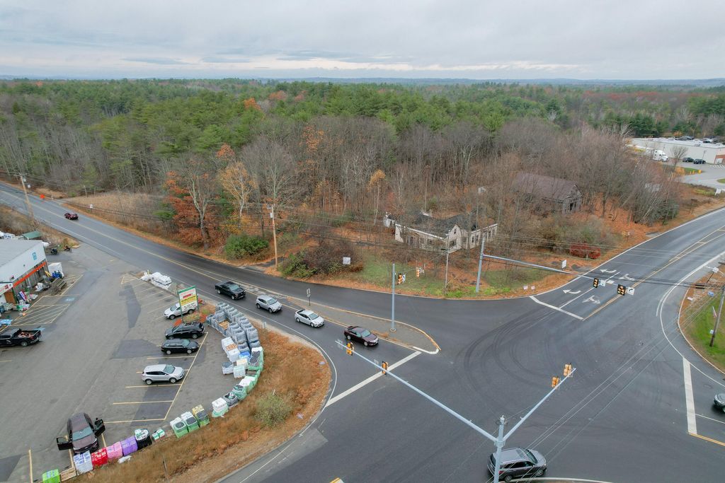 430 Narragansett Trail, Buxton, ME 04093 — photo 2