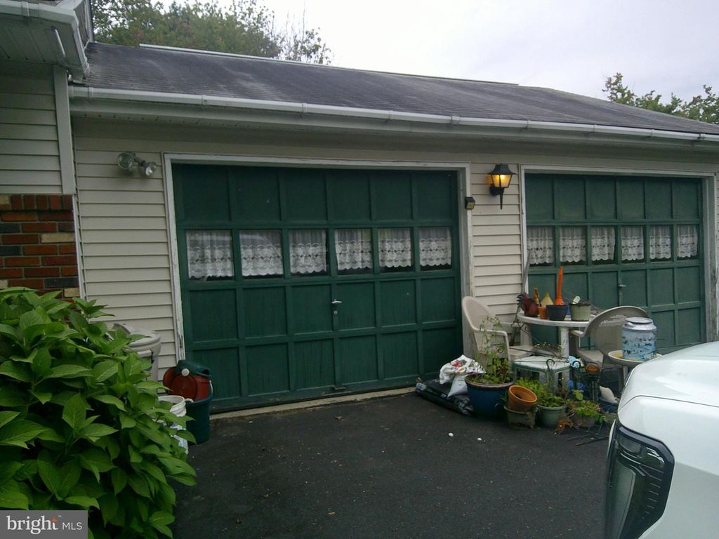 218 THREE MILE RUN RD, SELLERSVILLE, PA 18960 — photo 3