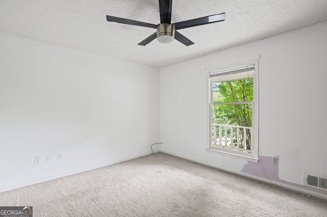 598 Beavers Road, Grantville, GA 30220