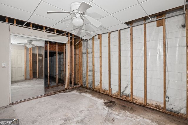 598 Beavers Road, Grantville, GA 30220