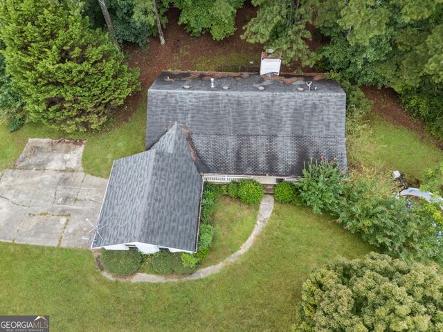 598 Beavers Road, Grantville, GA 30220