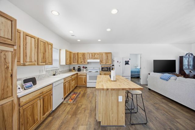 8942 Quicks Run Road, Vanceburg, KY 41179