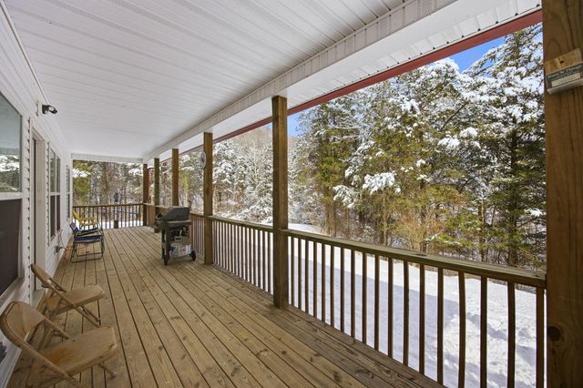 8942 Quicks Run Road, Vanceburg, KY 41179