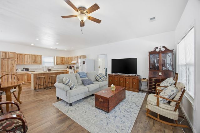 8942 Quicks Run Road, Vanceburg, KY 41179