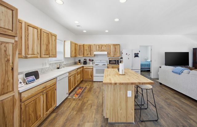 8942 Quicks Run Road, Vanceburg, KY 41179