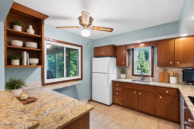 10704 Prescott Court, Burnsville, MN 55337