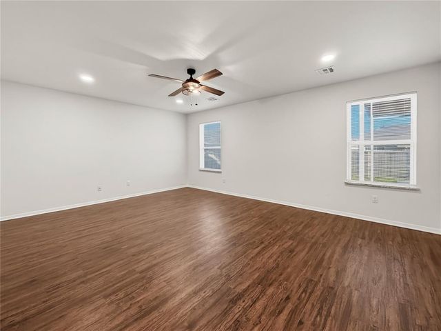 1865 Land Run Drive, El Reno, OK 73036