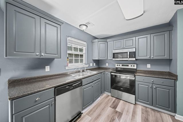 231 Cinnamon Hills Lane, Lexington, SC 29072