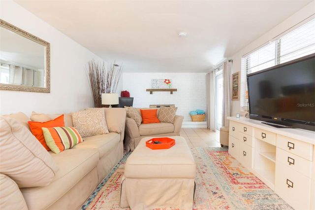 4206 W WISCONSIN AVENUE, Tampa, FL 33616