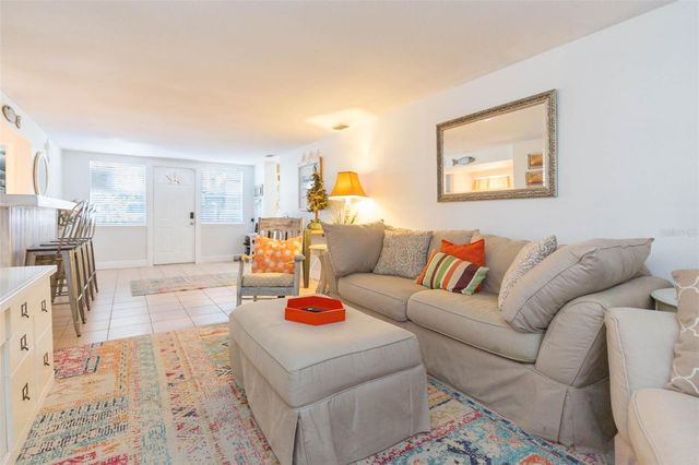 4206 W WISCONSIN AVENUE, Tampa, FL 33616