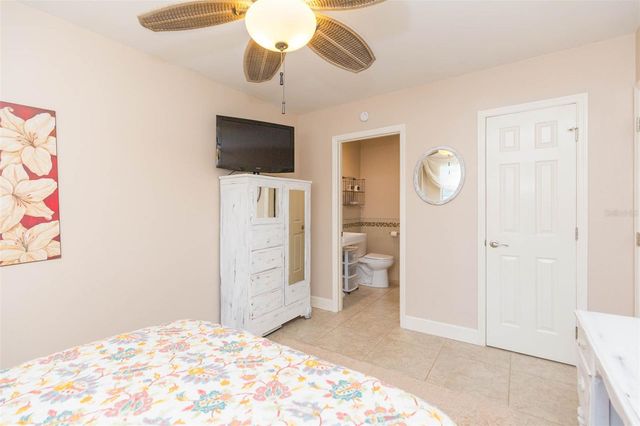 4206 W WISCONSIN AVENUE, Tampa, FL 33616