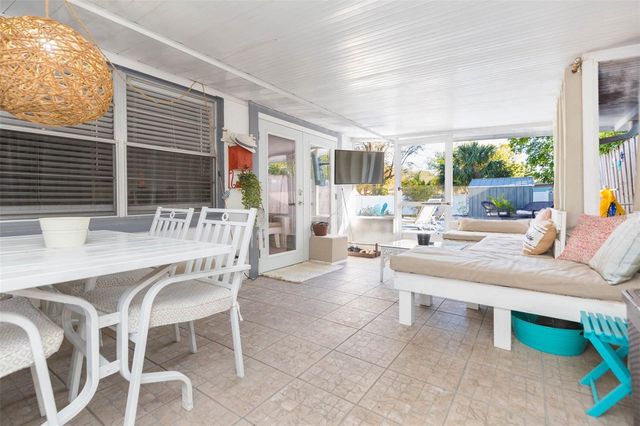 4206 W WISCONSIN AVENUE, Tampa, FL 33616