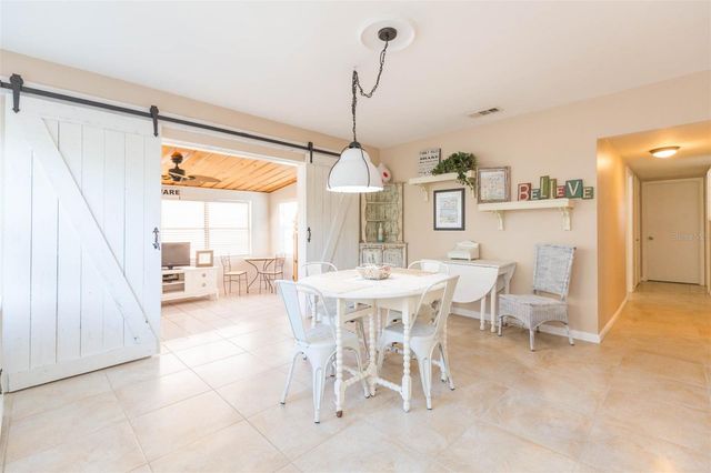 4206 W WISCONSIN AVENUE, Tampa, FL 33616