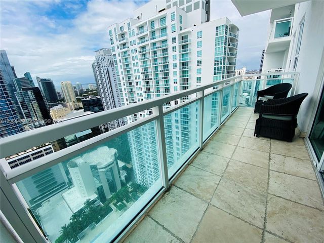 950 Brickell Bay Dr 3709, Miami, FL 33131