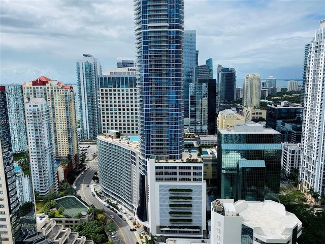 950 Brickell Bay Dr 3709, Miami, FL 33131