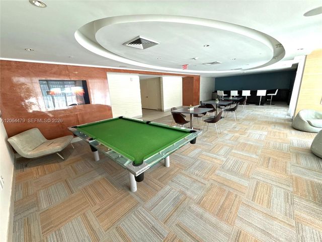 950 Brickell Bay Dr 3709, Miami, FL 33131