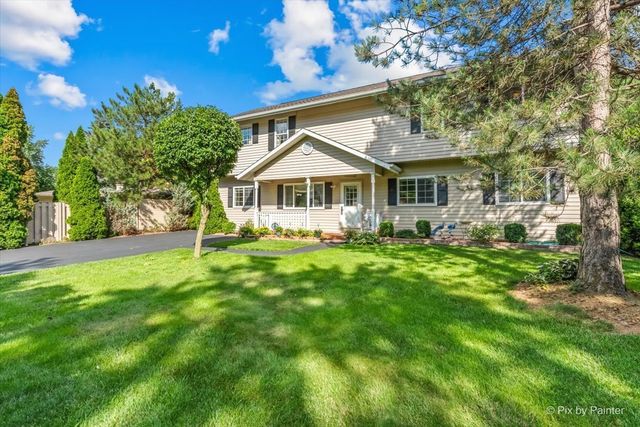 2819 Sun Valley Drive, Cary, IL 60013