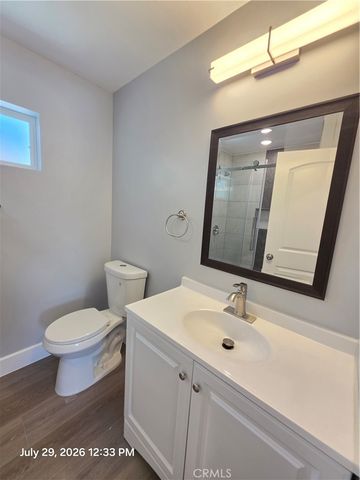 8156 Potter Avenue, North Hollywood, CA 91605
