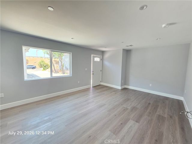 8156 Potter Avenue, North Hollywood, CA 91605