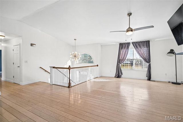 2305 Hunters Point Drive, Granite City, IL 62040