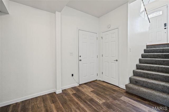 2305 Hunters Point Drive, Granite City, IL 62040