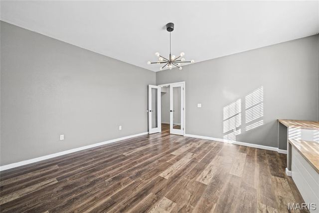 2305 Hunters Point Drive, Granite City, IL 62040