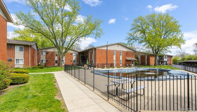 4103 Benjamin Avenue, Royal Oak, MI 48073