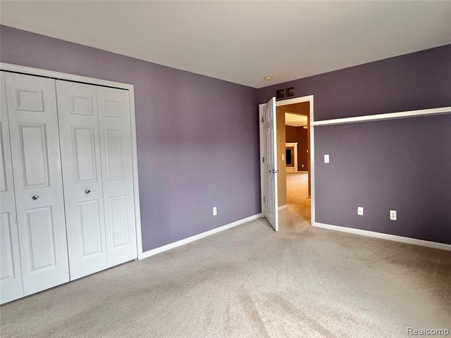 14258 Moravian Manor Circle 7, Sterling Heights, MI 48312