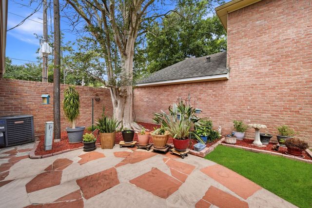 14053 Cashel Forest Drive, Houston, TX 77069